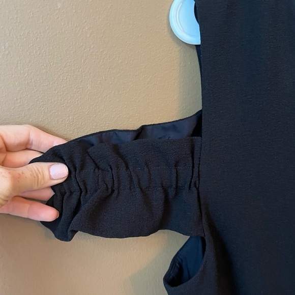 LOFT Black Cold Shoulder Dress Size 14 - Picture 5 of 8